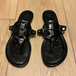 Tory Burch sandal black 9.5M